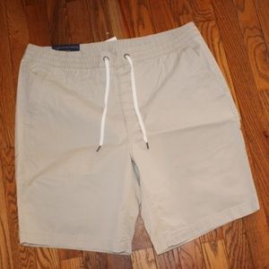 Polo by Ralph Lauren Shorts - Ralph Lauren POLO NWT Shorts XL Khaki Polo by Ralph Lauren Shorts - Ralph Lauren POLO NWT Shorts XL Khaki